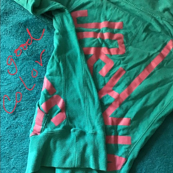 Sweater - Picture 7 of 7